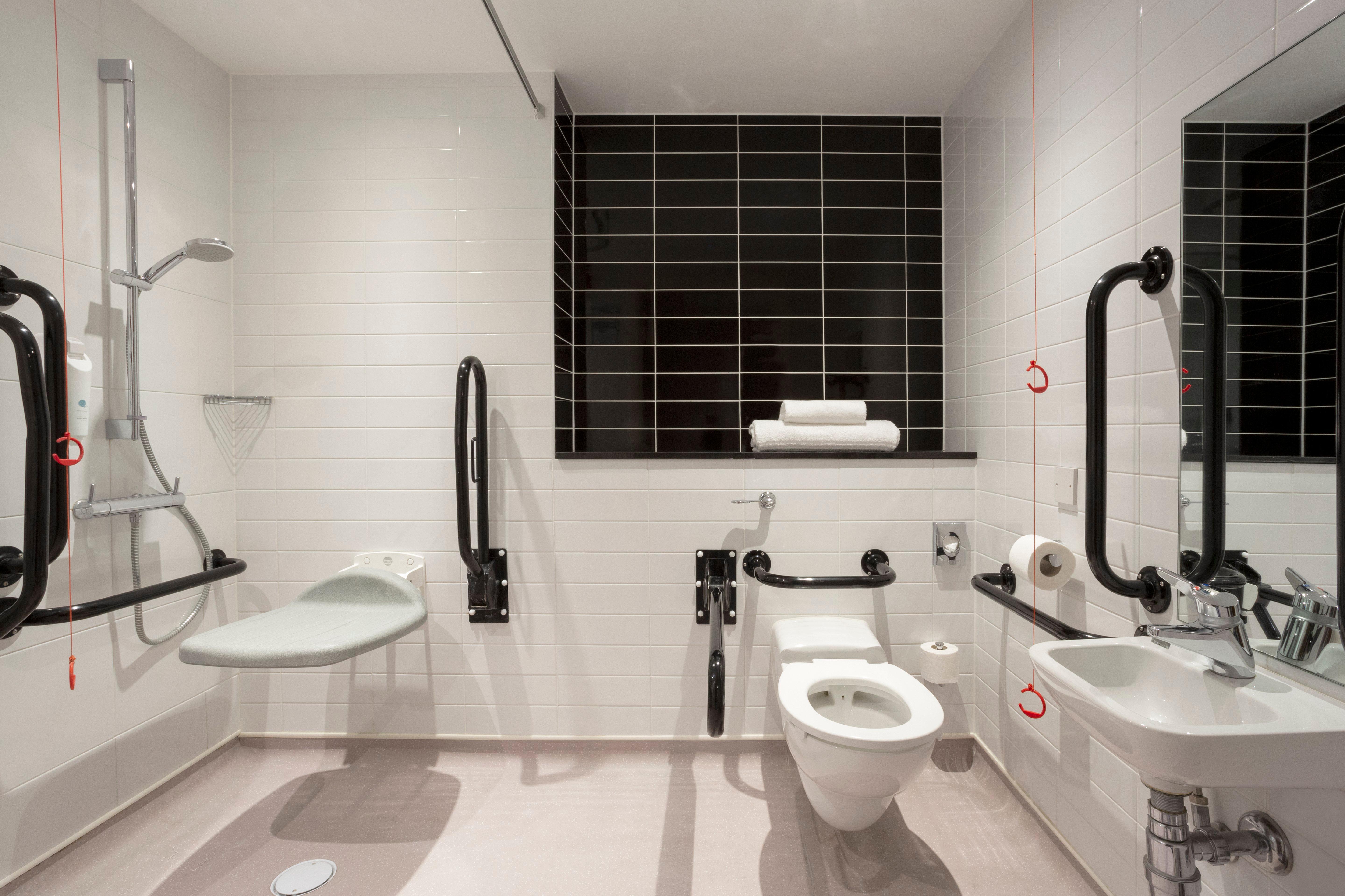 Holiday Inn Express Dunstable, An Ihg Hotel Ngoại thất bức ảnh
